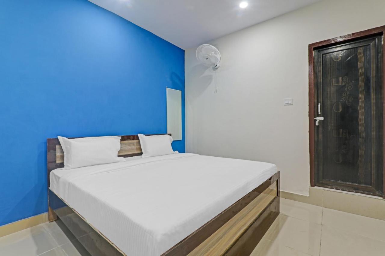 Hotel O Rudra Palace Near Phoenix United 러크나우 외부 사진