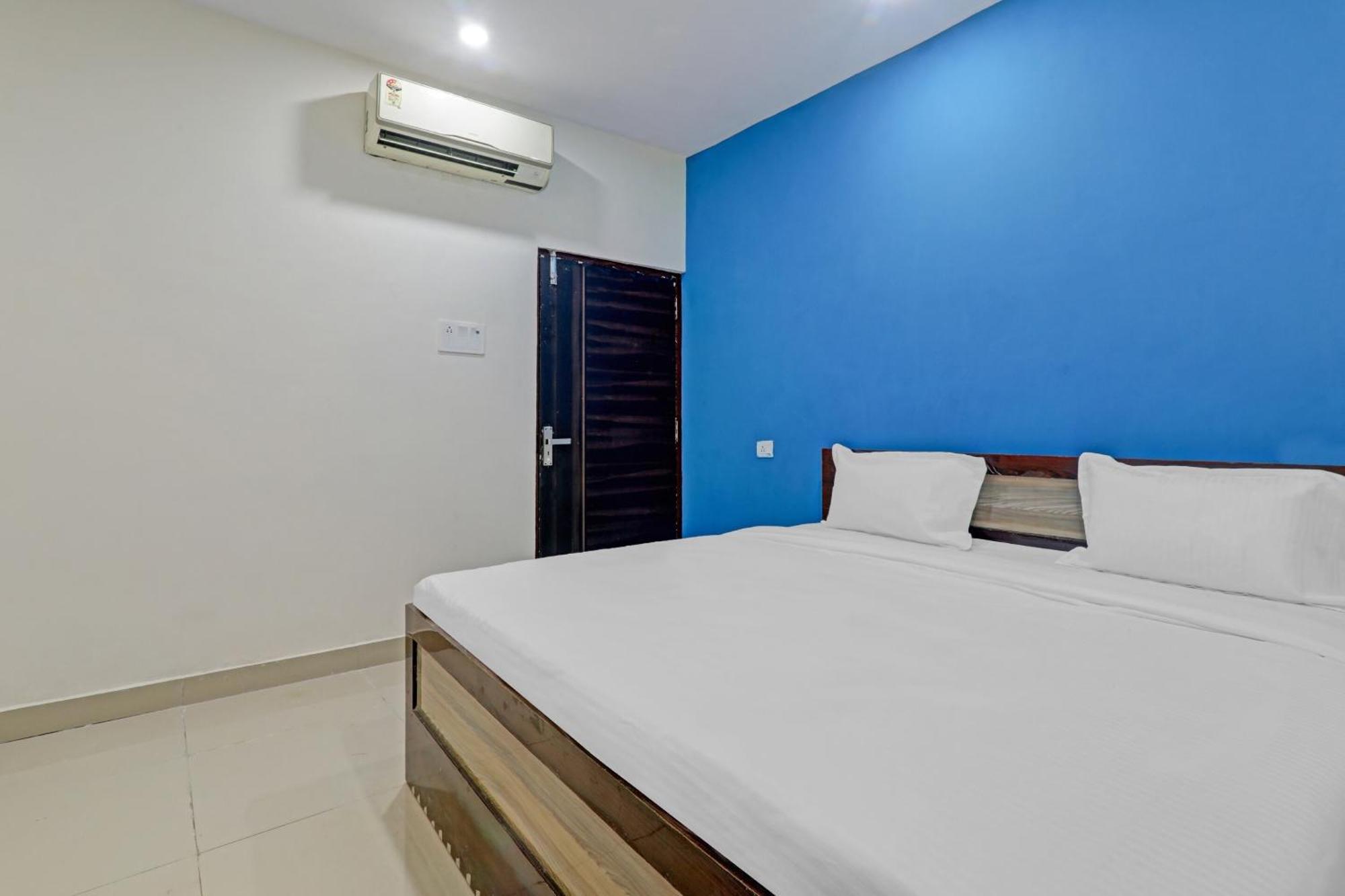 Hotel O Rudra Palace Near Phoenix United 러크나우 외부 사진